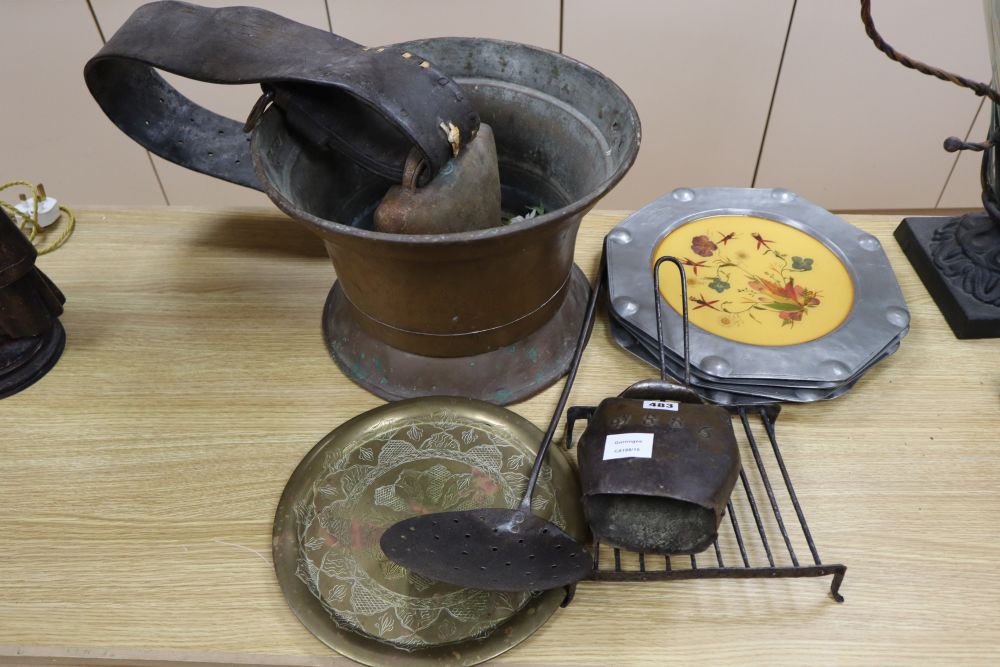 Two cow bells, one dated 1886, a sheet-iron milk skimmer, an iron toaster, etc. (10)